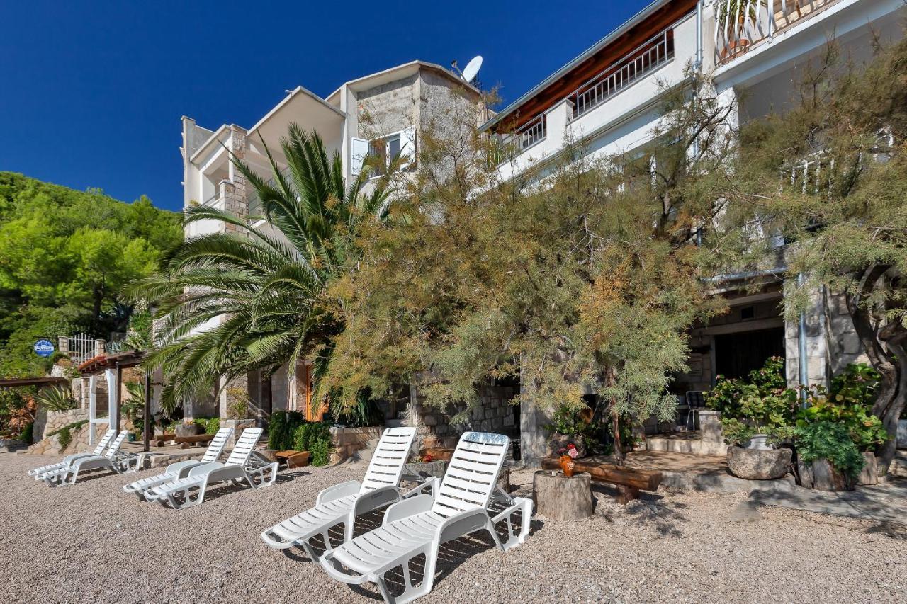 Apartments Milivoj Bogomolje Luaran gambar