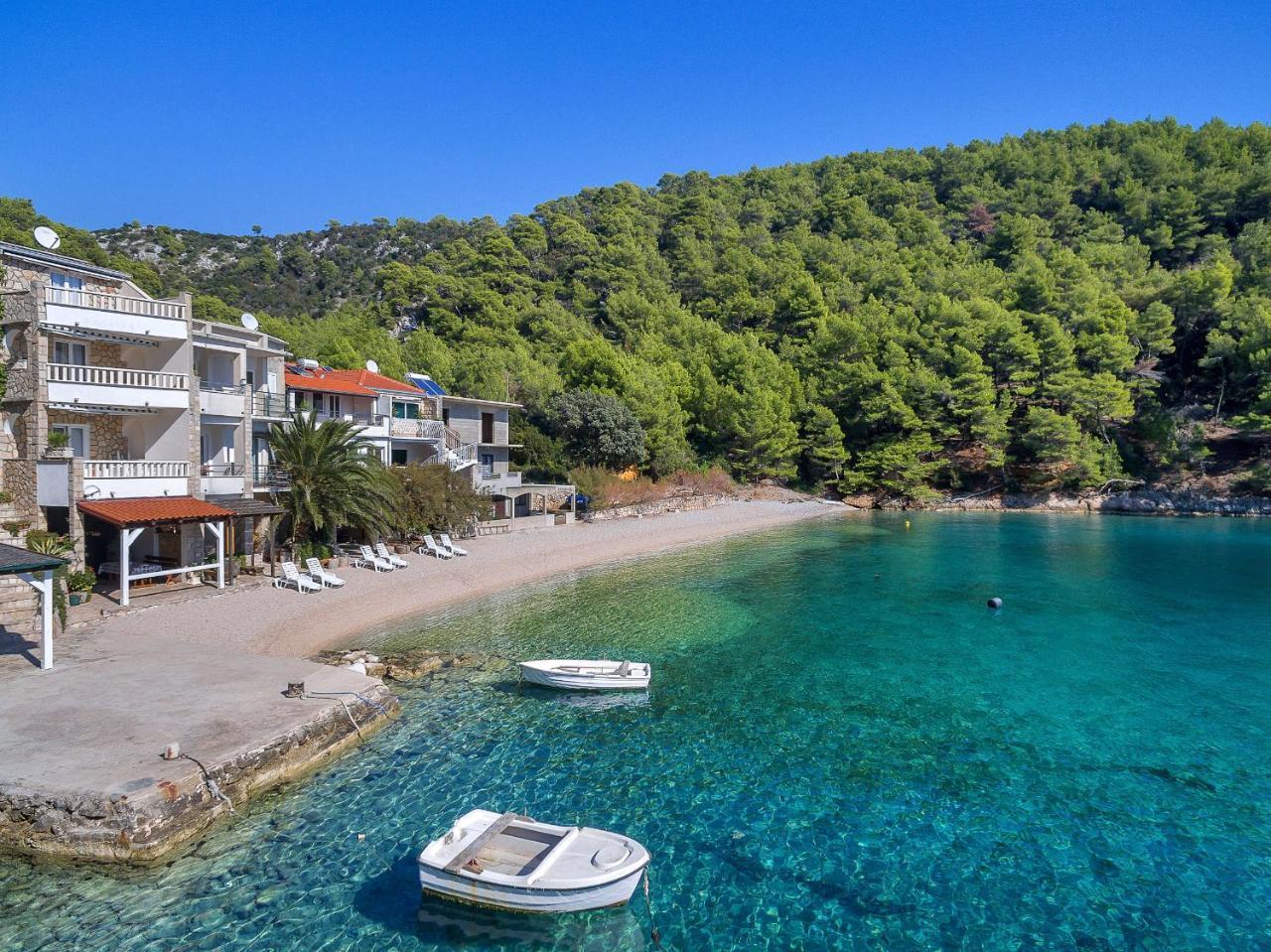 Apartments Milivoj Bogomolje Luaran gambar