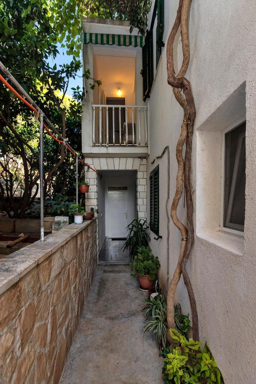 Apartments Milivoj Bogomolje Luaran gambar