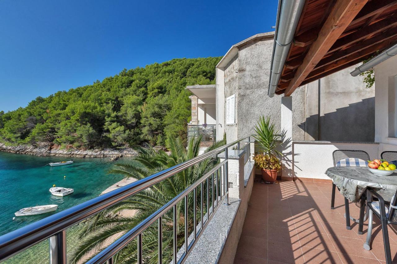 Apartments Milivoj Bogomolje Luaran gambar